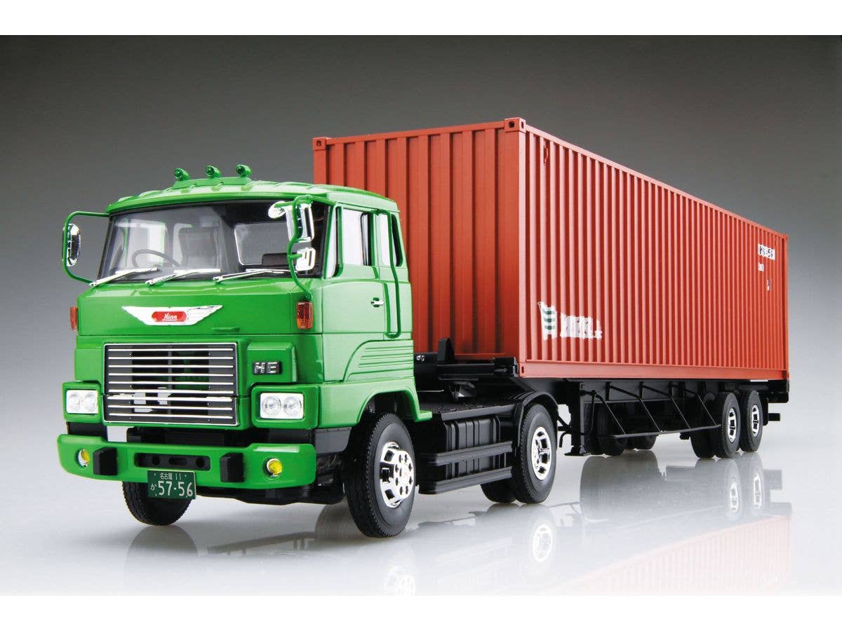 Hino HE Tractor-trailer