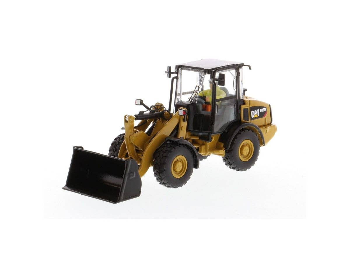 Core Classic Series Caterpillar CAT 906M Compact Wheel Loader
