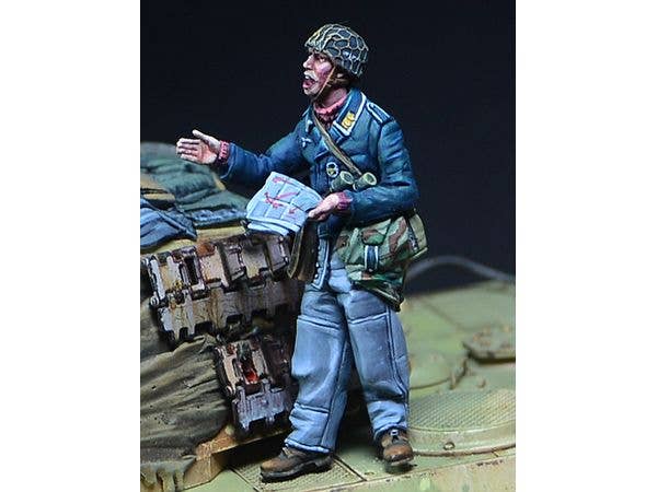 WWII German Fallschirmjager (German Paratrooper)