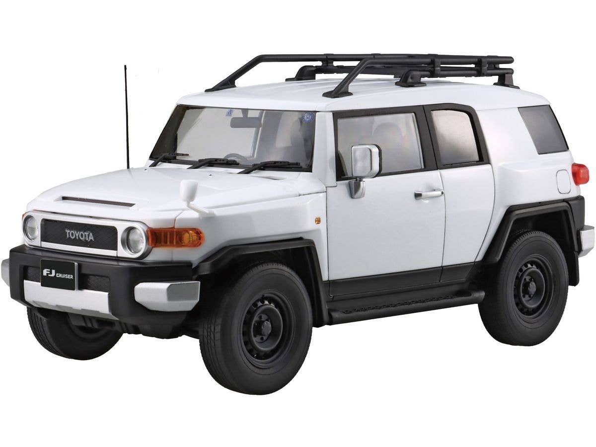 Toyota FJ Cruiser (White/2011)