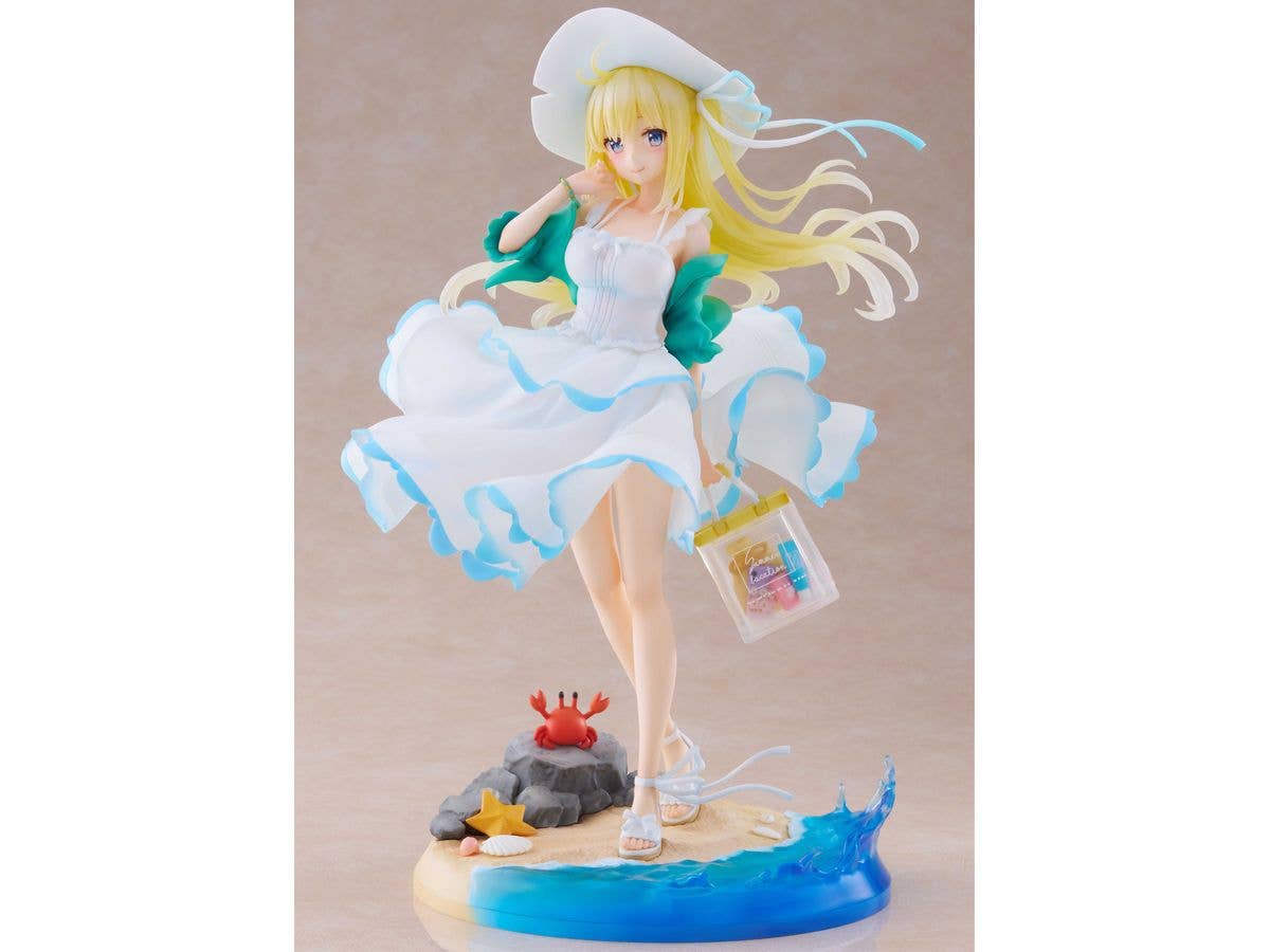 Reina Figure
