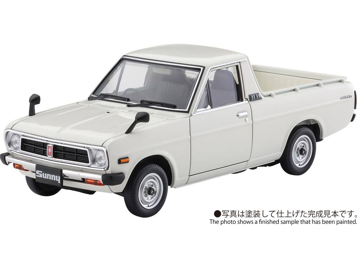 Datsun Sunny Truck (B121) Mid-Cycle Short Body (White)