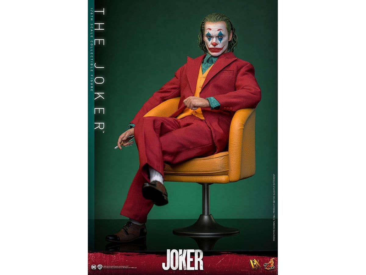 Movie Masterpiece Deluxe - Fully Poseable Figure: Joker - The Joker
