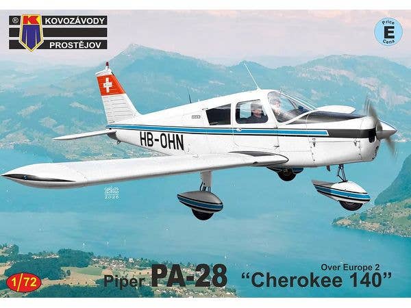 Piper PA-28 Cherokee 140 Over Europe 2