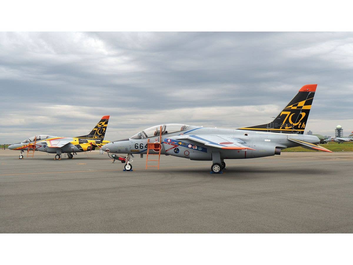 Japan Air Self-Defense Force T-4 Air Fest Hamamatsu JASDF 70th Anniversary Painted Aircraft Set of 2