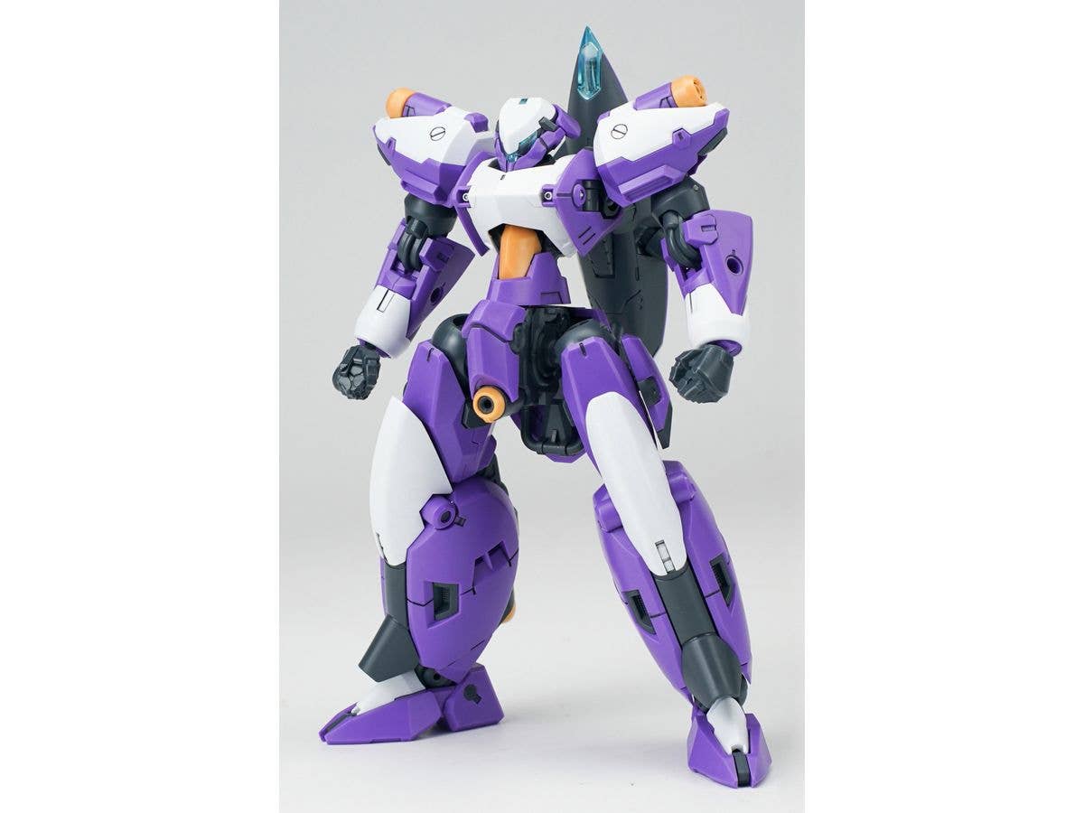 Ultra Action Trooper: Franz-Alpha Plastic Model Kit (Purple x White)