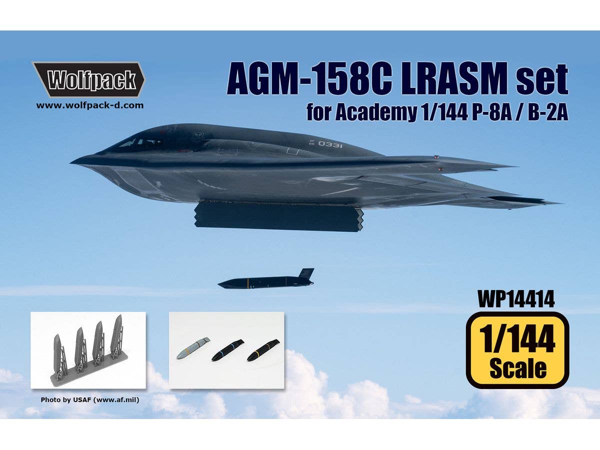 AGM-158C LRASM set for Academy 9P-8A/B-2A